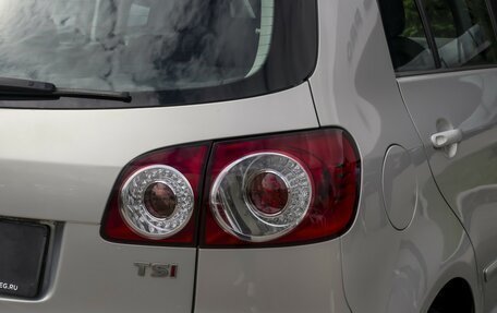 Volkswagen Golf Plus II, 2012 год, 655 005 рублей, 24 фотография
