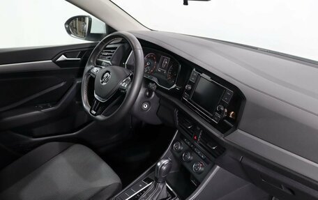 Volkswagen Jetta VII, 2021 год, 1 749 000 рублей, 10 фотография