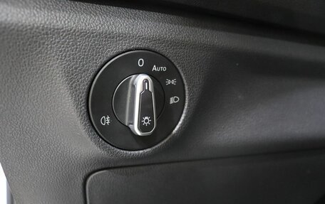 Volkswagen Jetta VII, 2021 год, 1 749 000 рублей, 12 фотография