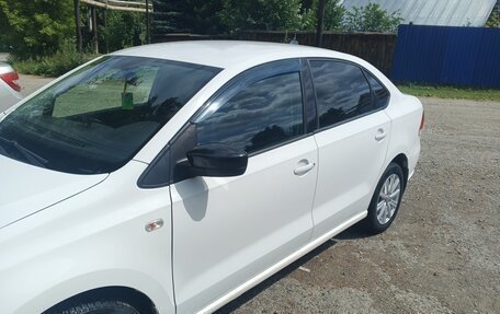 Volkswagen Polo VI (EU Market), 2014 год, 730 000 рублей, 2 фотография