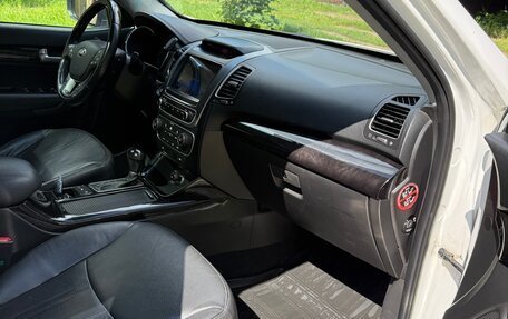 KIA Sorento II рестайлинг, 2013 год, 1 780 000 рублей, 4 фотография
