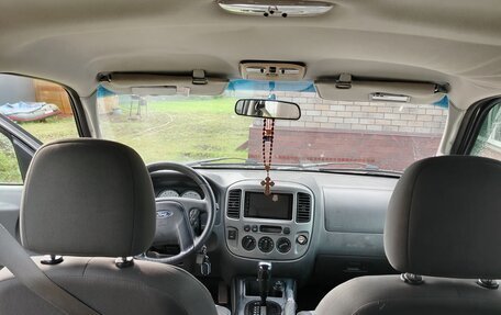 Ford Escape II, 2005 год, 550 000 рублей, 16 фотография