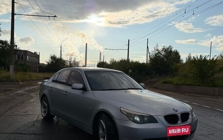 BMW 5 серия, 2004 год, 1 200 000 рублей, 8 фотография