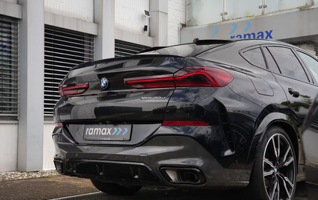 BMW X6, 2023 год, 9 990 000 рублей, 11 фотография