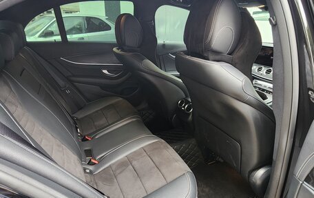 Mercedes-Benz E-Класс, 2021 год, 5 100 000 рублей, 6 фотография