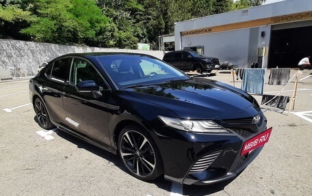 Toyota Camry, 2017 год, 2 300 000 рублей, 5 фотография
