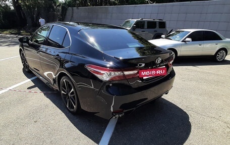 Toyota Camry, 2017 год, 2 300 000 рублей, 18 фотография