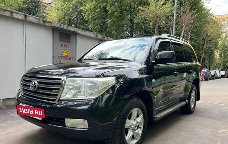 Toyota Land Cruiser 200, 2011 год, 2 950 000 рублей, 6 фотография