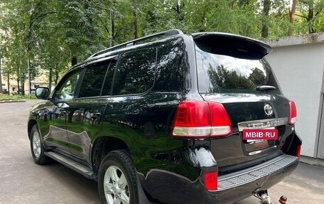 Toyota Land Cruiser 200, 2011 год, 2 950 000 рублей, 5 фотография