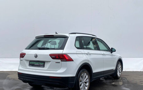 Volkswagen Tiguan II, 2020 год, 2 380 000 рублей, 5 фотография