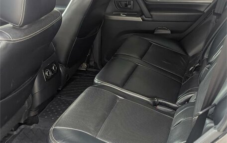 Mitsubishi Pajero IV, 2015 год, 1 999 000 рублей, 8 фотография