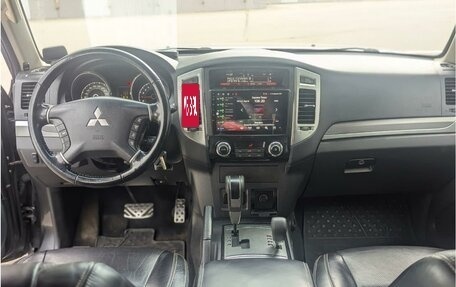Mitsubishi Pajero IV, 2015 год, 1 999 000 рублей, 7 фотография