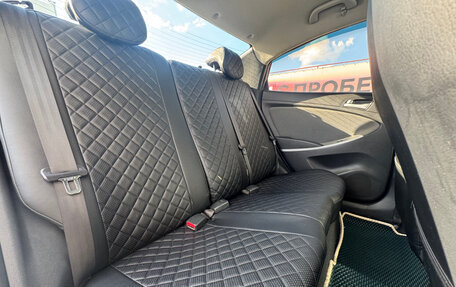 Hyundai Solaris II рестайлинг, 2013 год, 600 000 рублей, 13 фотография