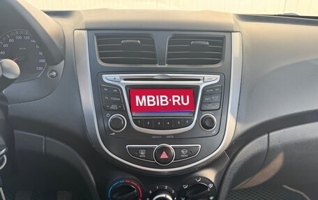 Hyundai Solaris II рестайлинг, 2013 год, 600 000 рублей, 16 фотография