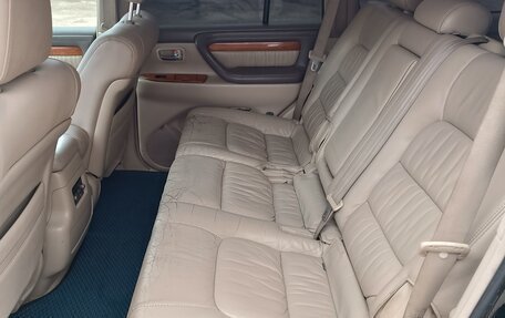 Lexus LX II, 2004 год, 2 190 000 рублей, 10 фотография