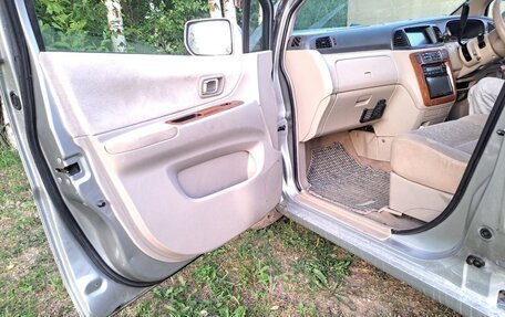 Nissan Liberty, 2002 год, 330 000 рублей, 4 фотография