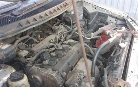 Nissan Liberty, 2002 год, 330 000 рублей, 23 фотография