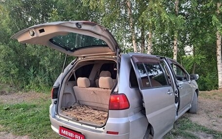 Nissan Liberty, 2002 год, 330 000 рублей, 6 фотография