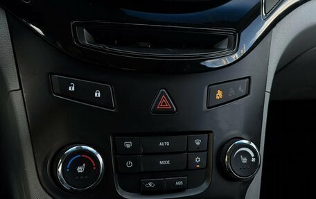 Chevrolet Orlando I, 2011 год, 1 043 138 рублей, 11 фотография