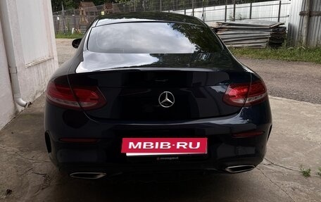 Mercedes-Benz C-Класс, 2018 год, 3 050 000 рублей, 3 фотография