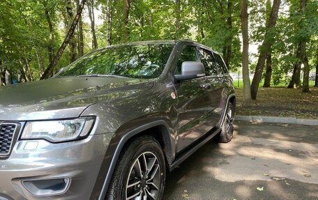 Jeep Grand Cherokee, 2019 год, 4 300 000 рублей, 2 фотография
