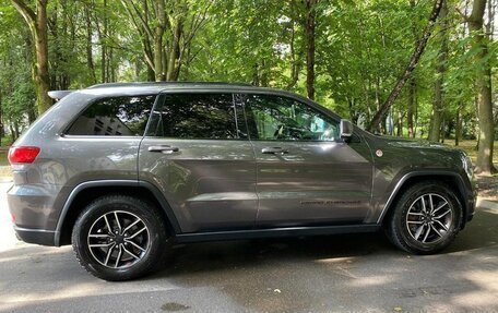 Jeep Grand Cherokee, 2019 год, 4 300 000 рублей, 12 фотография