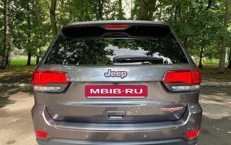Jeep Grand Cherokee, 2019 год, 4 300 000 рублей, 10 фотография
