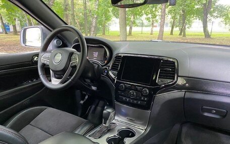 Jeep Grand Cherokee, 2019 год, 4 300 000 рублей, 17 фотография