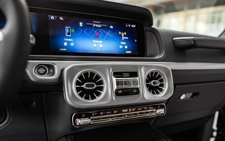 Mercedes-Benz G-Класс AMG, 2025 год, 29 980 000 рублей, 24 фотография