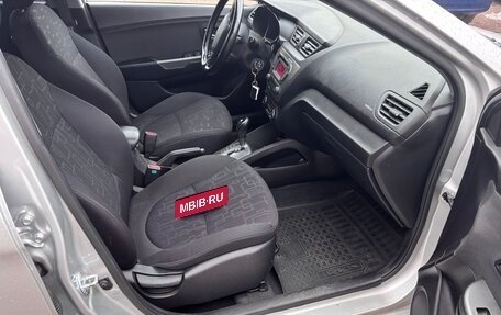 KIA Rio III рестайлинг, 2013 год, 745 000 рублей, 17 фотография