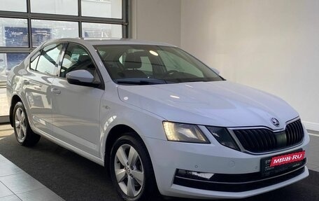 Skoda Octavia, 2018 год, 1 699 000 рублей, 3 фотография
