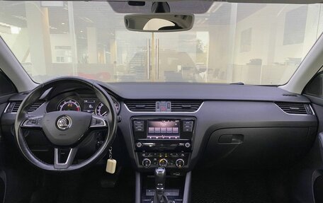 Skoda Octavia, 2018 год, 1 699 000 рублей, 17 фотография