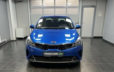 KIA Rio IV, 2020 год, 1 799 000 рублей, 2 фотография