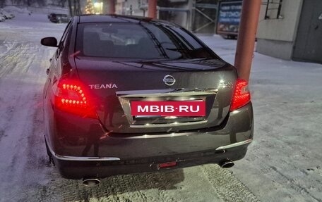 Nissan Teana, 2011 год, 1 370 000 рублей, 2 фотография