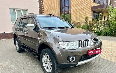 Mitsubishi Pajero Sport II рестайлинг, 2011 год, 1 750 000 рублей, 2 фотография