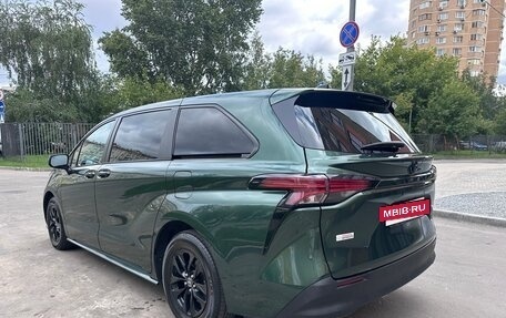 Toyota Sienna, 2021 год, 4 500 000 рублей, 6 фотография