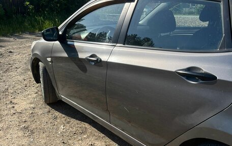 Hyundai Solaris II рестайлинг, 2013 год, 670 000 рублей, 6 фотография