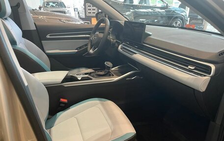 Geely Emgrand, 2024 год, 2 243 990 рублей, 5 фотография