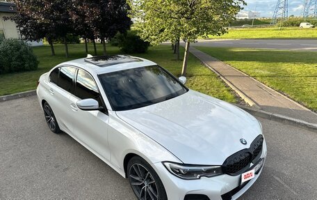 BMW 3 серия, 2019 год, 2 900 000 рублей, 2 фотография