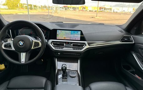 BMW 3 серия, 2019 год, 2 900 000 рублей, 16 фотография
