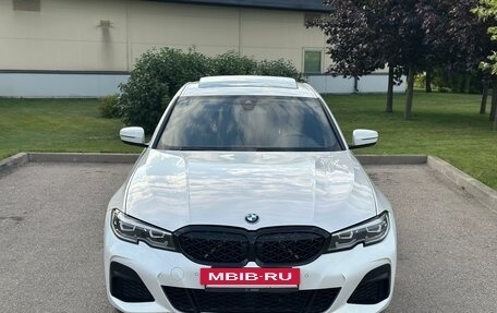 BMW 3 серия, 2019 год, 2 900 000 рублей, 11 фотография