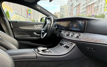 Mercedes-Benz CLS, 2019 год, 5 700 000 рублей, 8 фотография