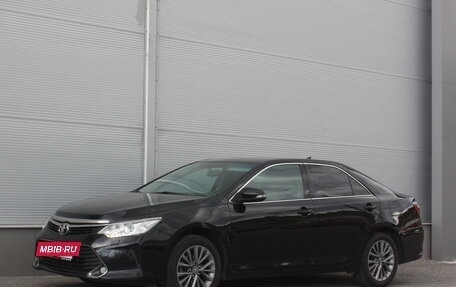 Toyota Camry, 2015 год, 1 697 000 рублей, 5 фотография