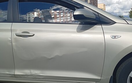 Hyundai Solaris II рестайлинг, 2019 год, 750 000 рублей, 4 фотография