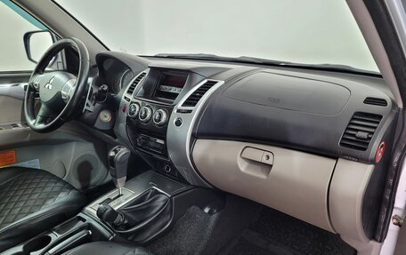 Mitsubishi Pajero Sport II рестайлинг, 2012 год, 1 050 000 рублей, 11 фотография
