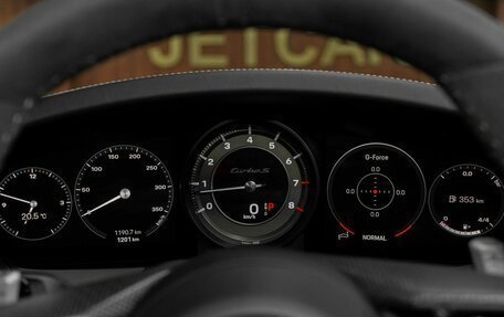 Porsche 911, 2023 год, 33 700 000 рублей, 18 фотография