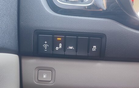 KIA Carnival III, 2018 год, 3 399 000 рублей, 1 фотография