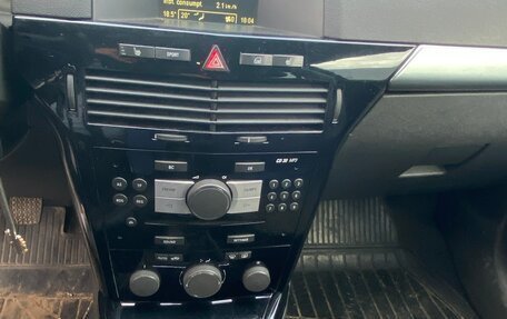 Opel Astra H, 2008 год, 630 000 рублей, 13 фотография
