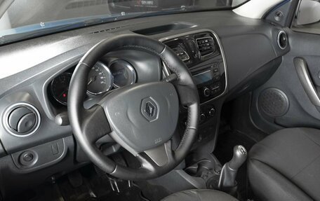 Renault Logan II, 2018 год, 624 145 рублей, 3 фотография