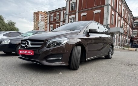 Mercedes-Benz B-Класс, 2017 год, 1 540 000 рублей, 5 фотография